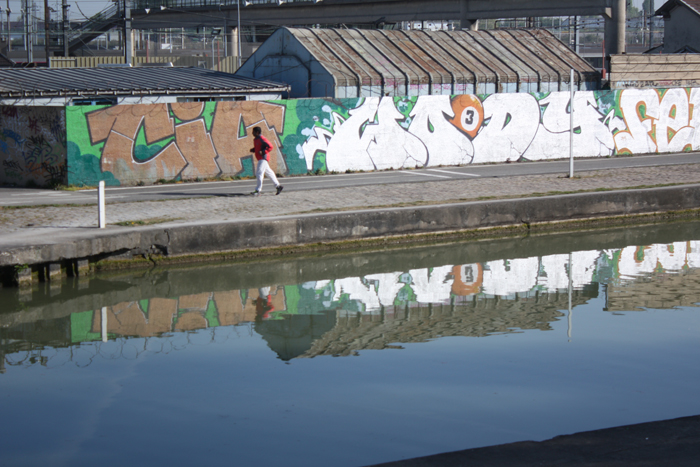 Bande Originale est l'occasion de redécouvrir un patrimoine fluvial et industriel (ou graffitiste) étonnant. © Eric Daviron